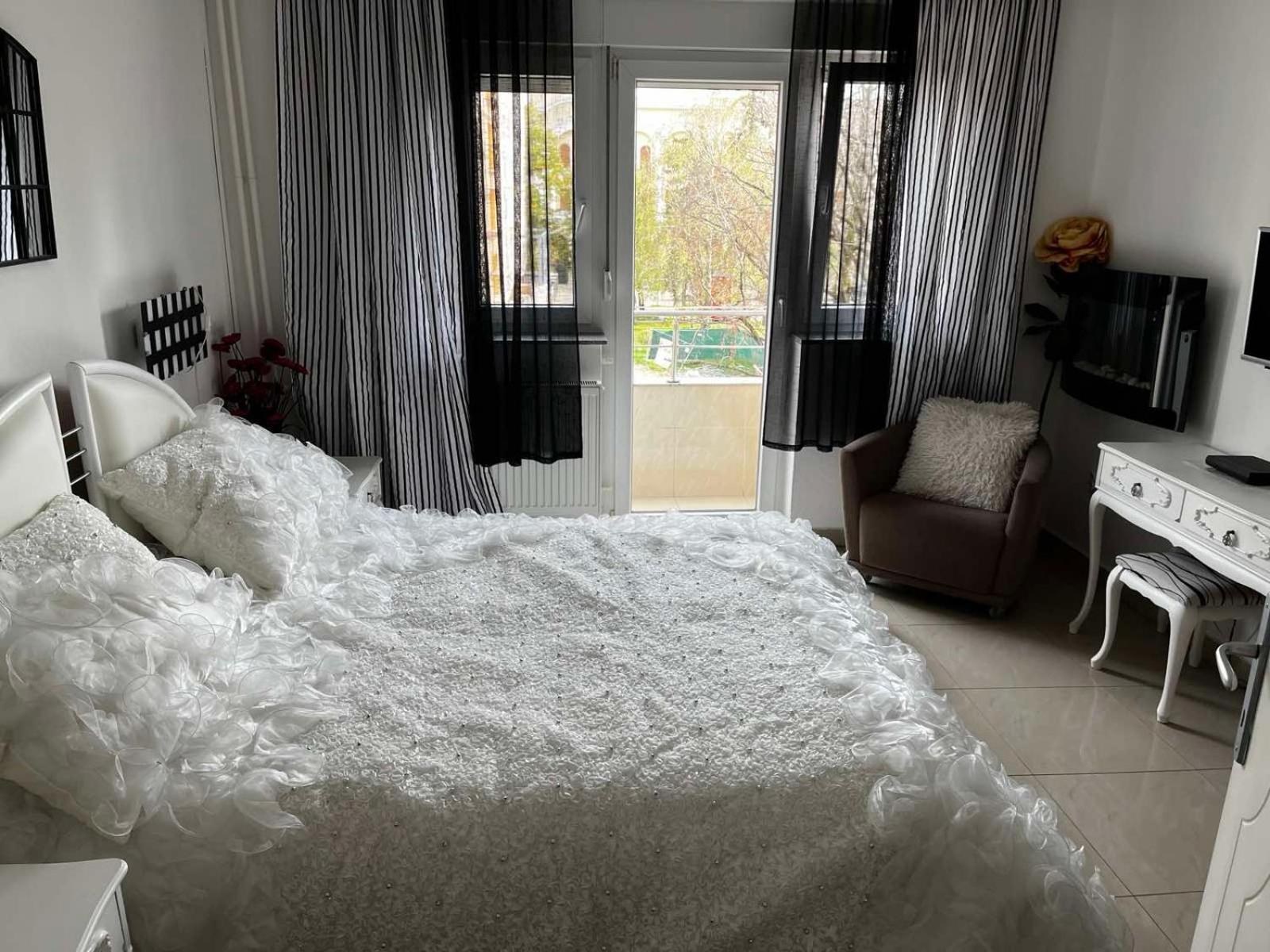 Apartment Top Centar บันยาลูกา ภายนอก รูปภาพ