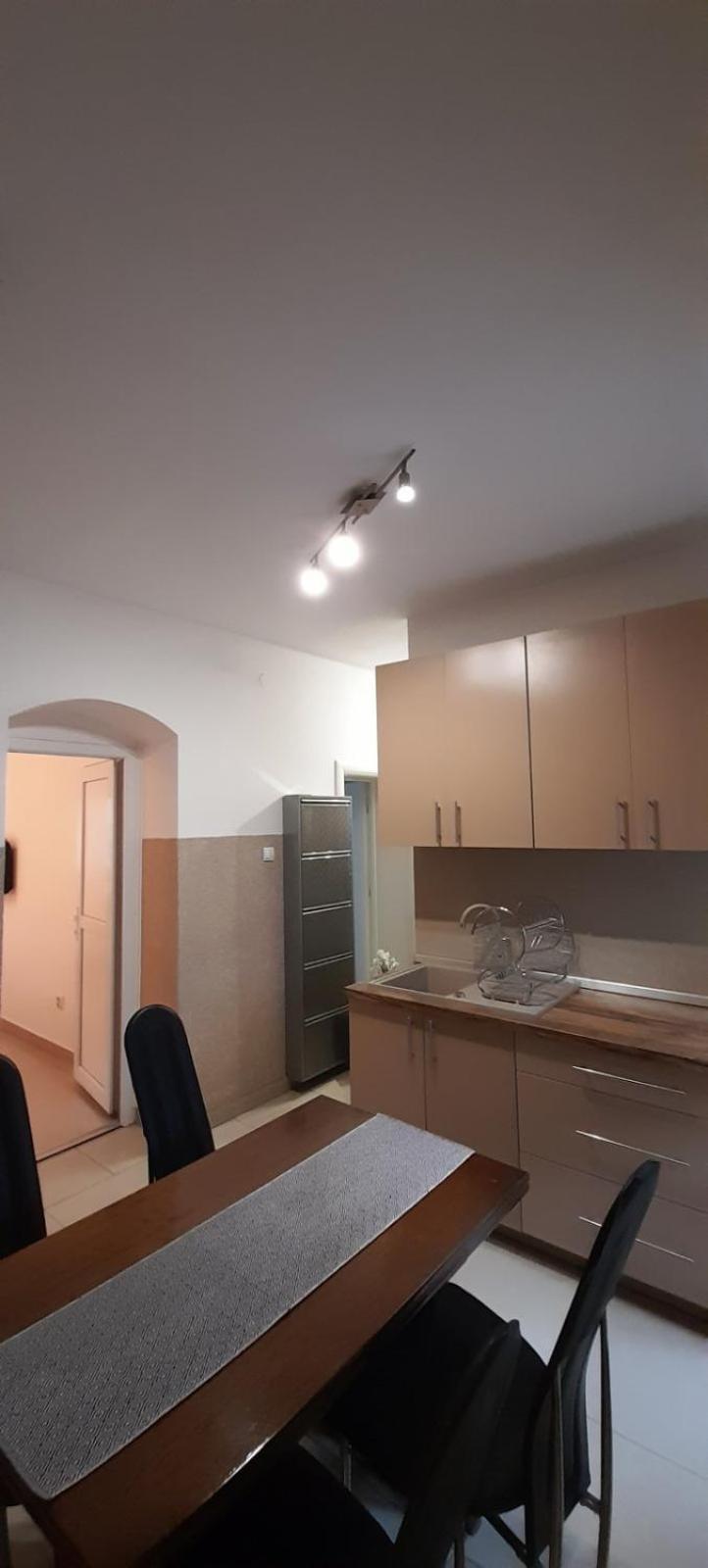 Apartment Top Centar บันยาลูกา ภายนอก รูปภาพ